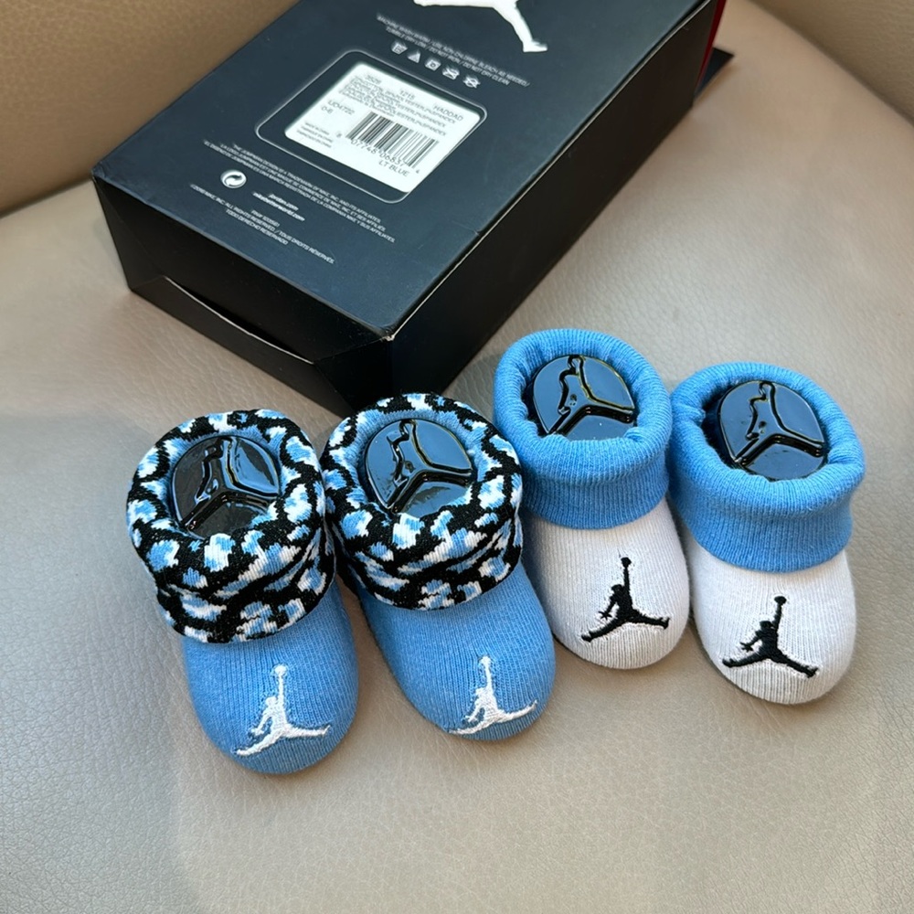 Jordan Baby Newborn Infant Boy' s Booties 2 pk